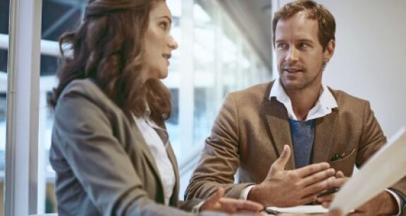 Renonciation du conjoint commun en biens d’un associé à la qualité d’associé