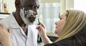 Aide à domicile : de nombreuses anomalies constatées par la DGCCRF