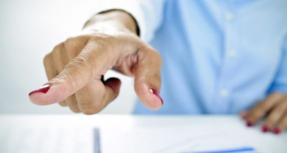 Qui a le pouvoir de licencier au sein d’une association ?