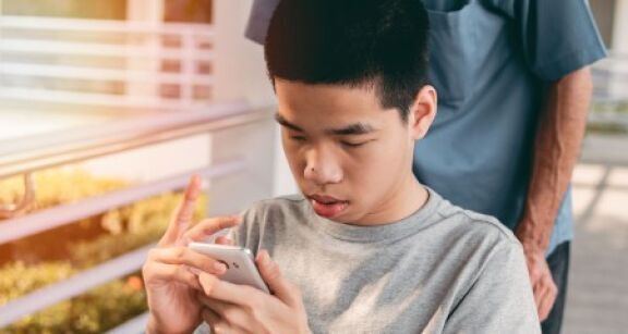 Médico-social : licenciement en raison de propos inadaptés à l’égard de résidents