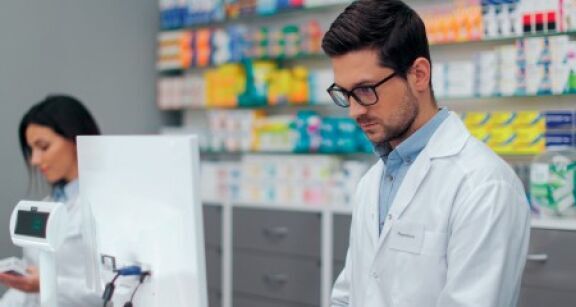 Pharmaciens : la relève s’installe, la vigilance reste de mise