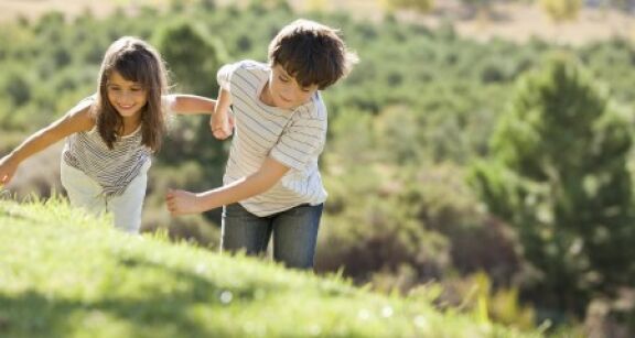 Succession entre frères et sœurs : l’exonération s’applique-t-elle en cas de Pacs ?