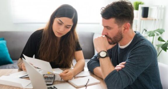 Prélèvement à la source : du changement pour les couples dès la rentrée !