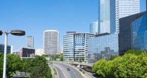 Un nouvel impôt pour les très grandes entreprises au 15 décembre 2025