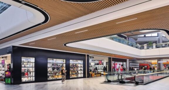 Déplafonnement du loyer d’un bail commercial en cas de modification des facteurs de commercialité