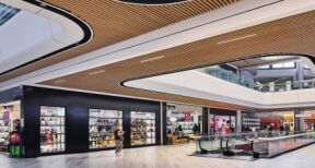 Déplafonnement du loyer d’un bail commercial en cas de modification des facteurs de commercialité