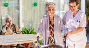 Perte d’autonomie : 700 000 Français supplémentaires concernés d’ici 2050