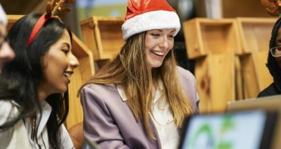 Des cadeaux et bons d’achat de Noël exonérés de cotisations sociales