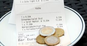 Pourboires : une pratique largement répandue chez les Français