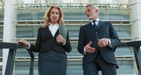 Qui sont ces salariés qui gagnent plus de 10 000 € par mois ?