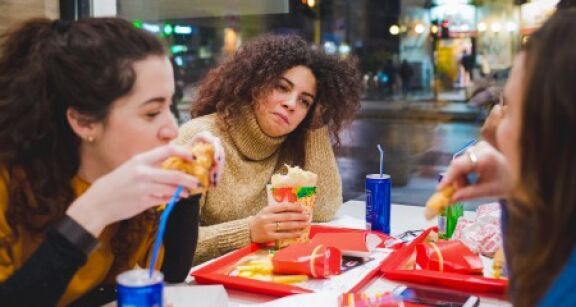 La Génération Z au chevet de la restauration