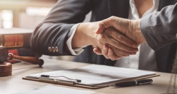 Avocats : désignation d’un avocat dans le cadre de l’aide juridictionnelle