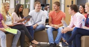 Quels mineurs peuvent créer et administrer une association ?