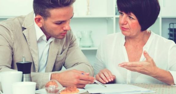 ISF : attention à la requalification d’un prêt familial en donation déguisée