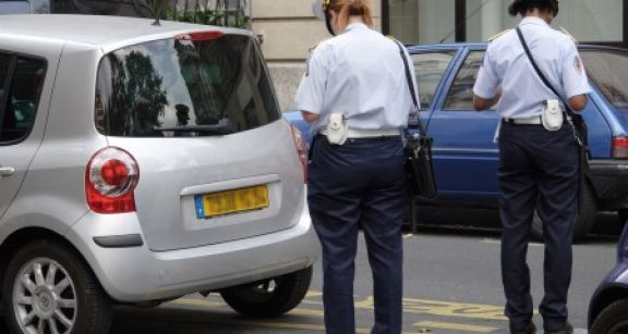 Contraventions routières : leur paiement par l’employeur est soumis à charges sociales