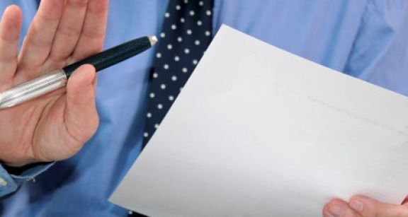 Renégociation de prêt immobilier : les banques épinglées pour leurs pratiques