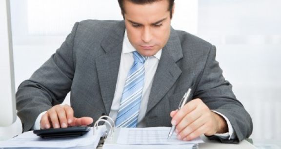 Calcul des cotisations sociales : il faut se référer à la période d’emploi