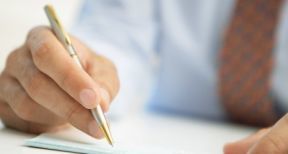 Impôt sur la fortune immobilière : la réduction d’impôt pour les dons est maintenue