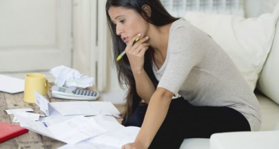 Cotisations des non-salariés calculées sur le revenu estimé : les sanctions suspendues