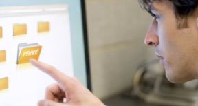 Vie privée : consultation des fichiers d’un salarié par son employeur