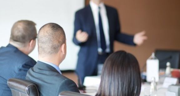 Dépôt de projets de résolution aux assemblées par les associés de SARL