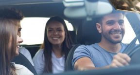 Peut-on covoiturer avec un véhicule de fonction ?