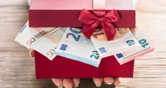 Des donateurs moins nombreux mais plus généreux