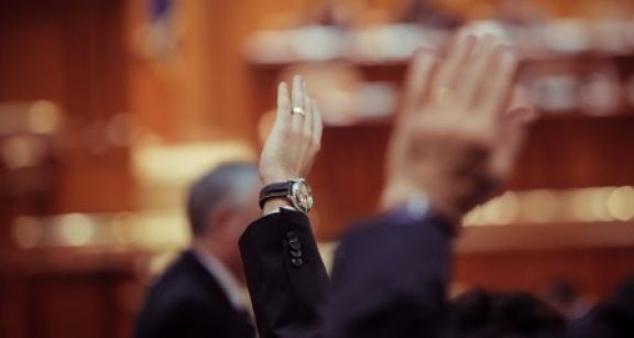 Exclusion d’une société : quand le vote de l’associé concerné n’est pas comptabilisé !