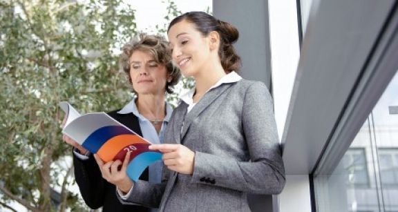 Bulletin édité par une association et diffamation