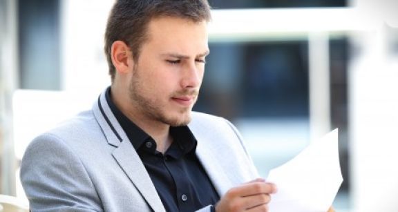 Pas d’information de la caution, pas d’intérêts à payer !