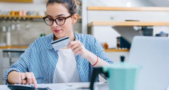 Comment régler vos cotisations sociales auprès de la Cipav ?