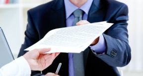 Délégation du pouvoir de licencier dans une association