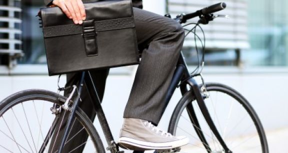 Coup de pouce fiscal pour les entreprises incitant leurs salari&#x00e9;s &#x00e0; se d&#x00e9;placer &#x00e0; v&#x00e9;lo&#x00a0;!