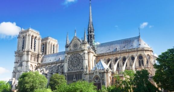 Notre-Dame de Paris : la réduction d’impôt pour dons revalorisée !