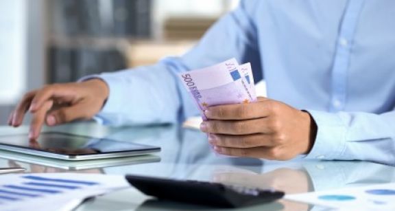 Que faire lorsque le gérant d’une SARL s’octroie une rémunération excessive ?