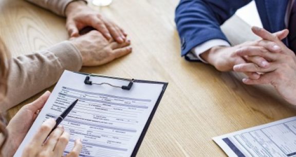 Vente d’un fonds de commerce : des formalités allégées !