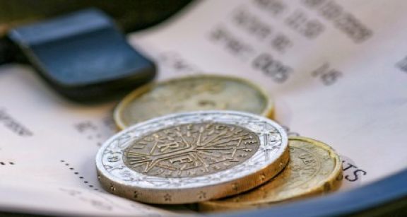 Bientôt l’interdiction des tickets de caisse pour les achats de moins de 10 € ?