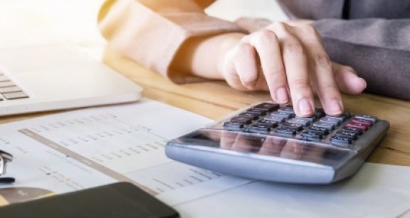 Cotisations et contributions sociales sur les salaires