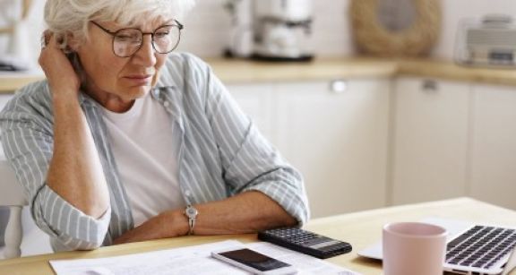 Pour reporter les cotisations sociales dues à l’Agirc-Arrco…