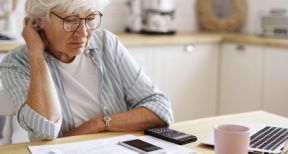 Pour reporter les cotisations sociales dues à l’Agirc-Arrco…