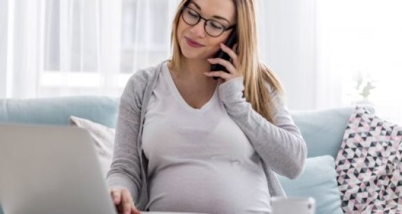 Une reprise partielle d’activité pour les non-salariées en congé de maternité