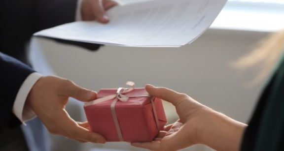 Taxation des dons manuels révélés lors d’un contrôle fiscal