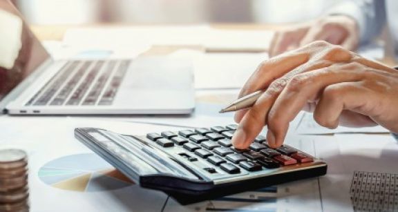 Pour régler une dette de cotisations sociales…