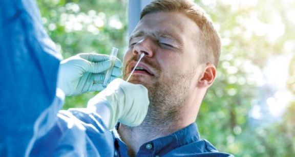 Tests antigéniques en entreprise, mode d’emploi