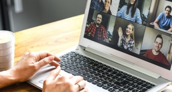 Tenir les réunions des associations en période de crise sanitaire