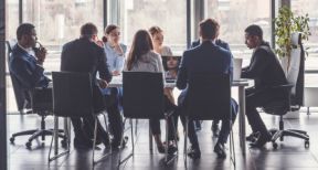 Réunion des AG et des organes des sociétés : les règles dérogatoires encore prorogées !