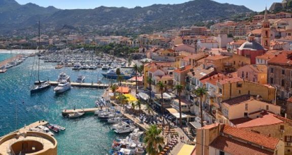 Une saison touristique au beau fixe en France