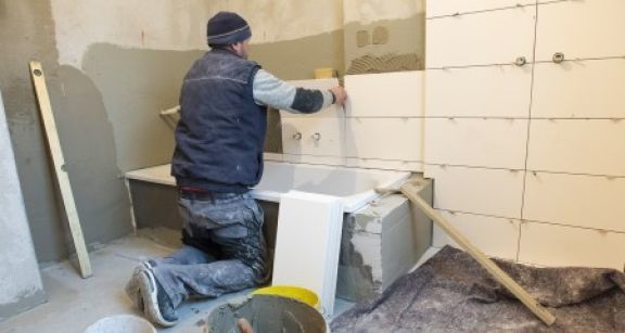 La commande publique se redresse nettement