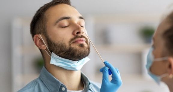 L’employeur doit-il prendre en charge les tests Covid-19 ?