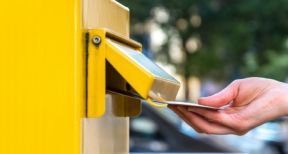 La Poste veut encourager l’utilisation d’emballages réutilisables pour les colis